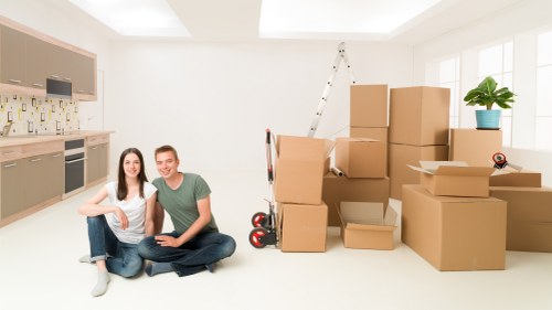 Preparing a moving truck in Stockwell for a smooth move